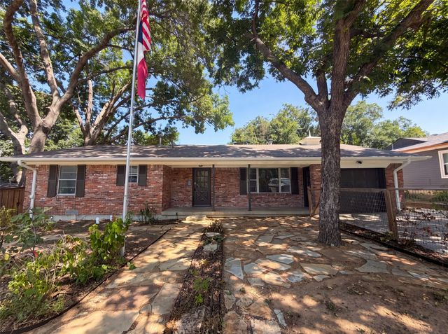 808 Griffin Street, Mckinney, TX 75069