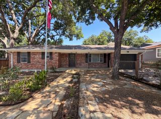 808 Griffin Street, Mckinney, TX 75069