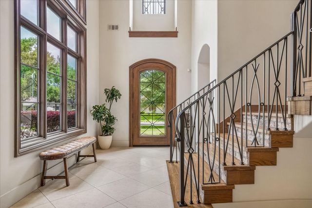 7615 Bryonwood Drive, Houston, TX 77055
