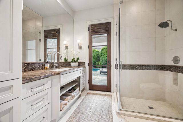 7615 Bryonwood Drive, Houston, TX 77055