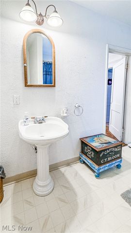 1118 N 5th Street, Toronto, OH 43964