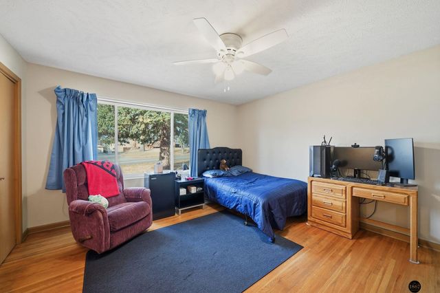 3940 N 14th Street, Lincoln, NE 68521