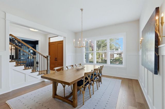 1686 NORTH DRIVE, Sarasota, FL 34239