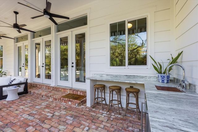 1686 NORTH DRIVE, Sarasota, FL 34239