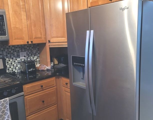 2365 N Rutherford Avenue, Chicago, IL 60707