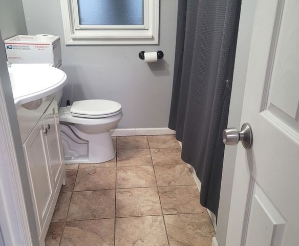 2365 N Rutherford Avenue, Chicago, IL 60707