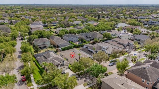 5204 SPARROWGLEN PLACE, Lithia, FL 33547