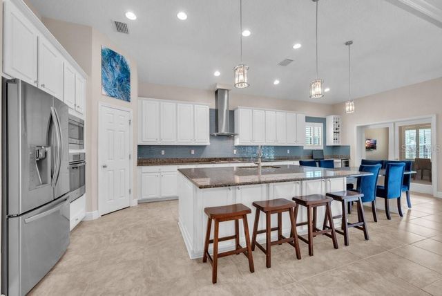 5204 SPARROWGLEN PLACE, Lithia, FL 33547