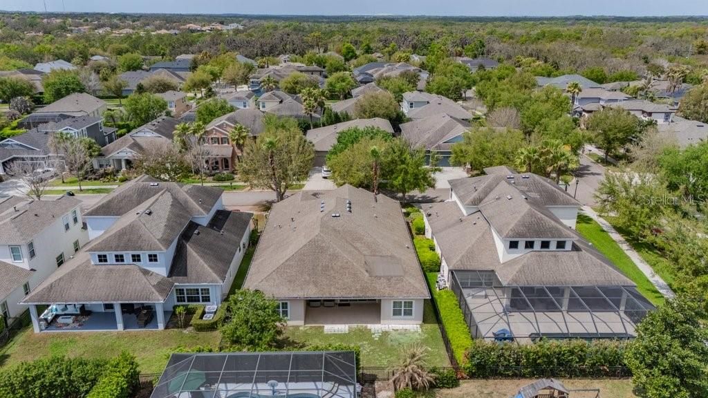 Image 36 of property listing at 5204 SPARROWGLEN PLACE, Lithia, FL 33547