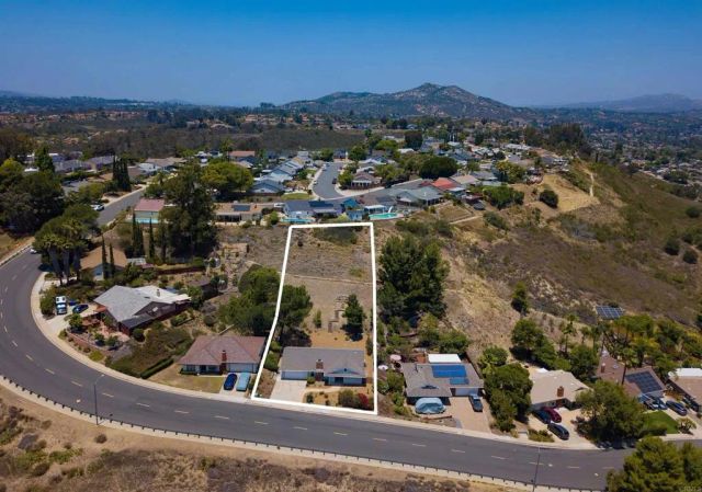 13050 Tuscarora Drive, Poway, CA 92064