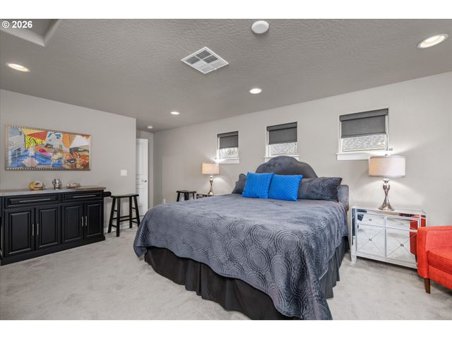 709 TYSON Ln, Eugene, OR 97404