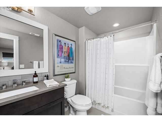 709 TYSON Ln, Eugene, OR 97404