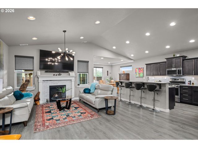 709 TYSON Ln, Eugene, OR 97404