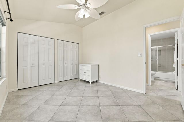 14 HEATHER TRACE Drive, Boynton Beach, FL 33436