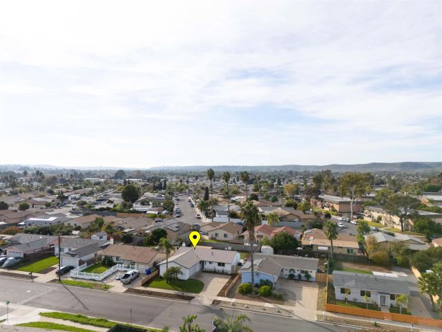 4820 Siesta Dr, Oceanside, CA 92057