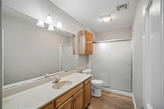 6905 W 51st Street, Tulsa, OK 74107