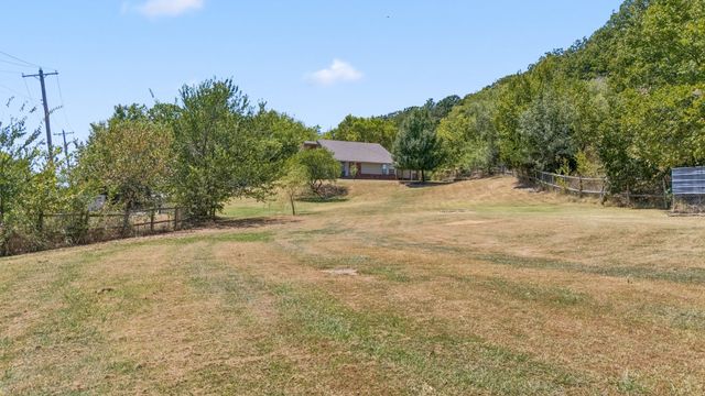 6905 W 51st Street, Tulsa, OK 74107