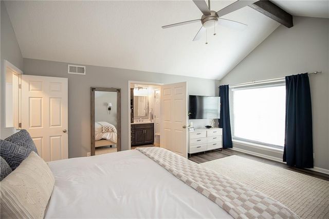 11108 Delmar Court, Leawood, KS 66211