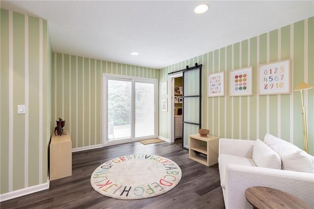 11108 Delmar Court, Leawood, KS 66211