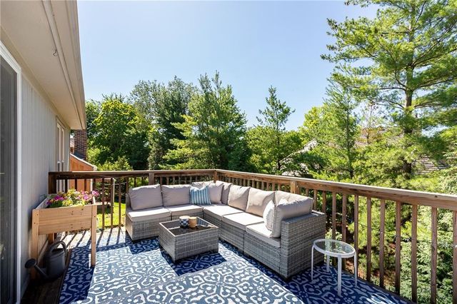11108 Delmar Court, Leawood, KS 66211