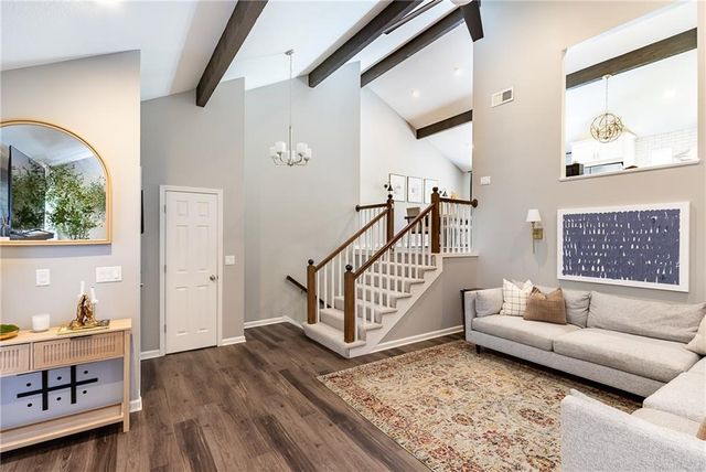 11108 Delmar Court, Leawood, KS 66211