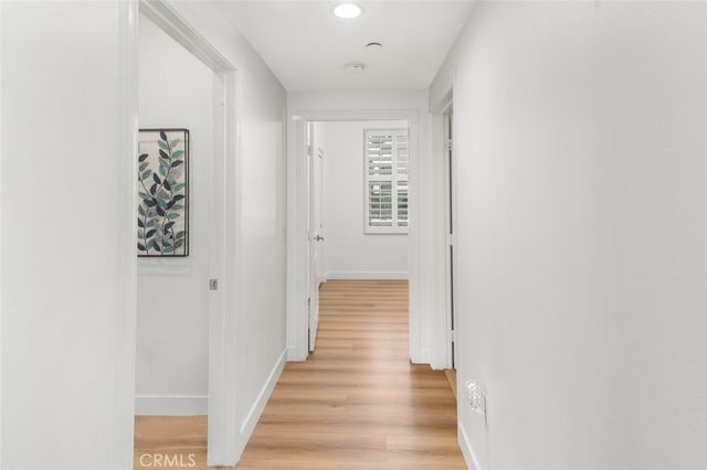 102 Rose Arch, Irvine, CA 92620