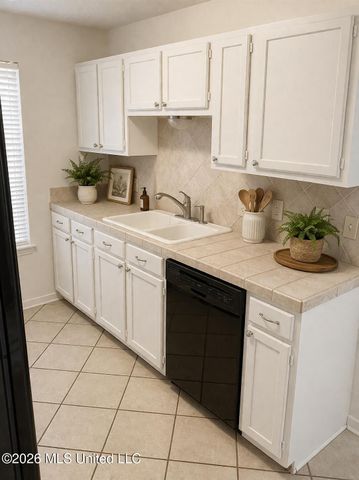 121 Haley Creek Drive, Madison, MS 39110