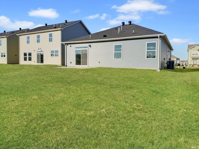 4681 Chelmsford Drive, Newburgh, IN 47630