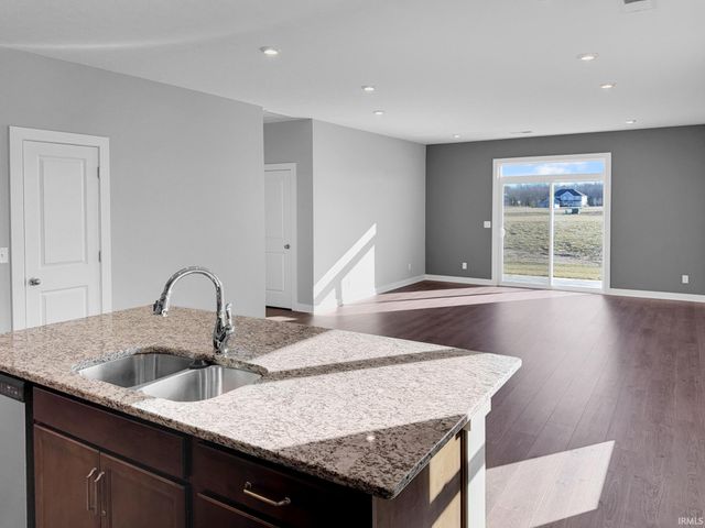 4681 Chelmsford Drive, Newburgh, IN 47630