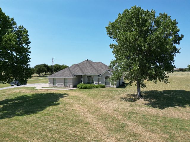 340 Red Baron Drive, Rhome, TX 76078