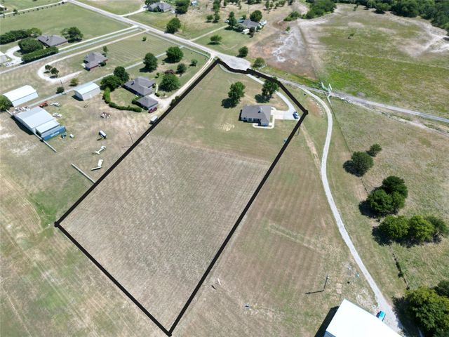 340 Red Baron Drive, Rhome, TX 76078