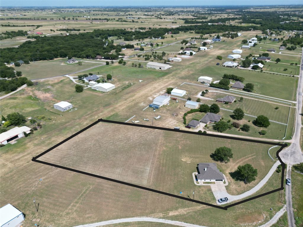 340 Red Baron Drive, Rhome, TX 76078