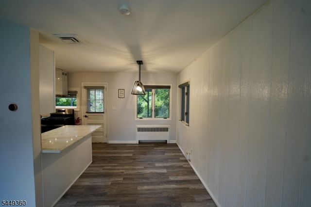 154 Jefferson Ave, River Edge Boro, NJ 07661