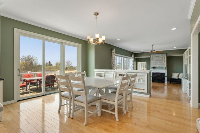 31 Vale Drive, South Burlington, VT 05403