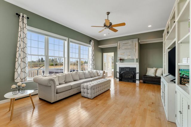 31 Vale Drive, South Burlington, VT 05403