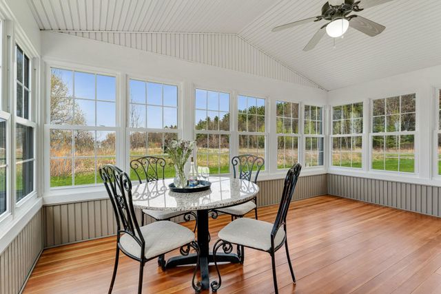 31 Vale Drive, South Burlington, VT 05403