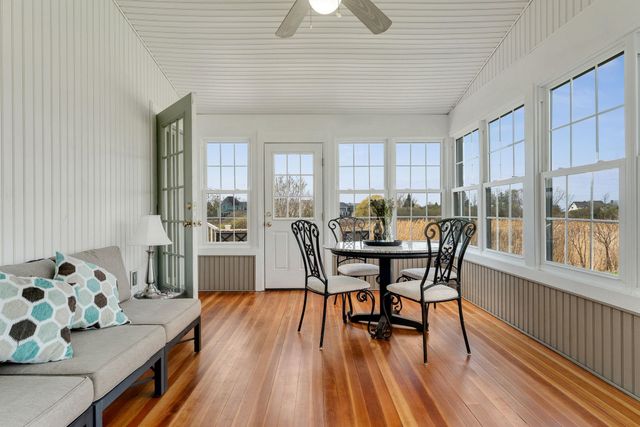31 Vale Drive, South Burlington, VT 05403