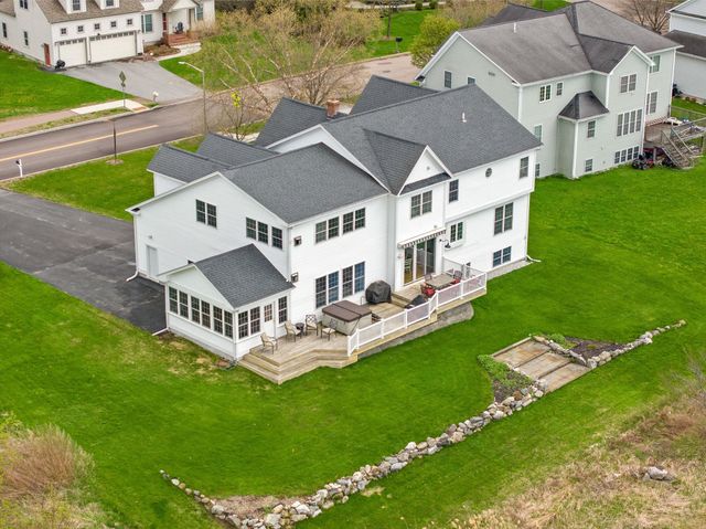 31 Vale Drive, South Burlington, VT 05403