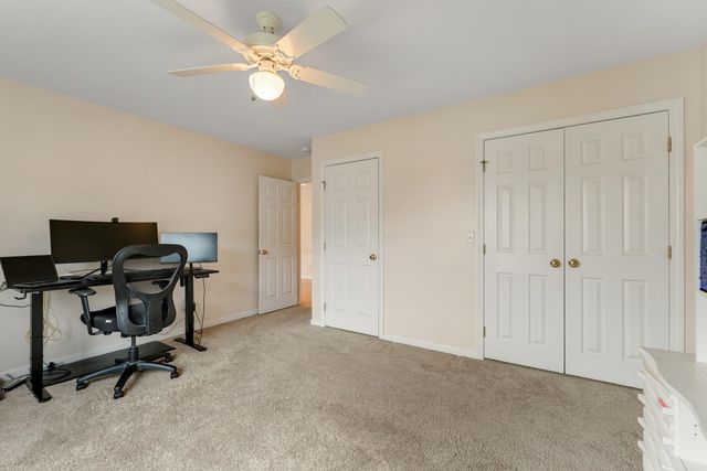 31 Vale Drive, South Burlington, VT 05403