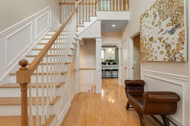 31 Vale Drive, South Burlington, VT 05403