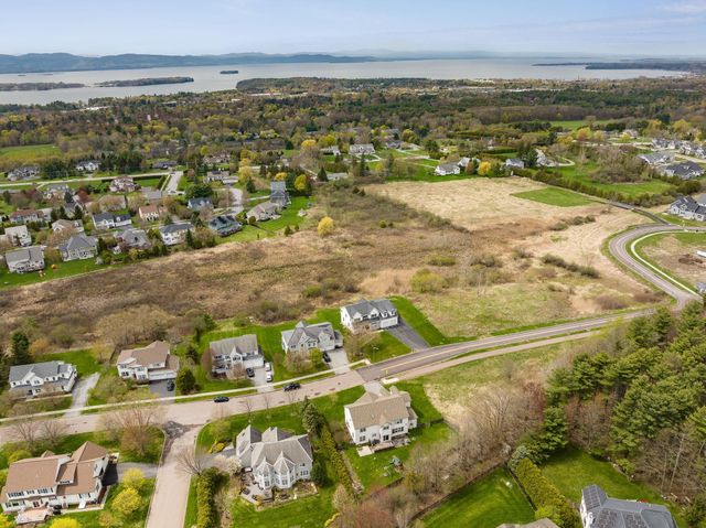31 Vale Drive, South Burlington, VT 05403