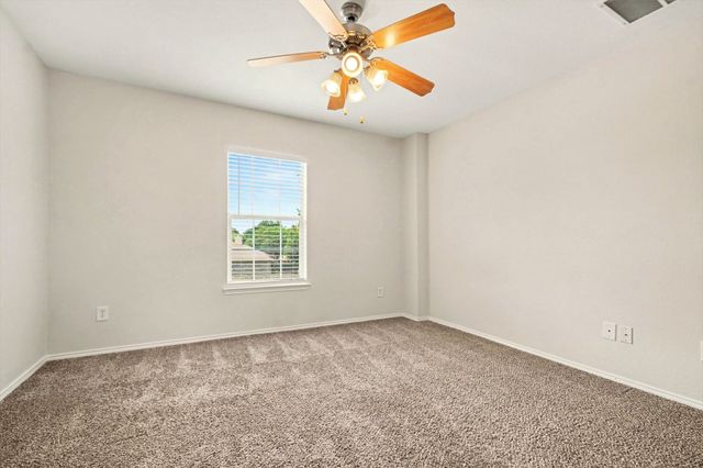 1001 Grimes Drive, Forney, TX 75126