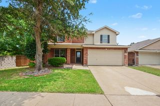 1001 Grimes Drive, Forney, TX 75126