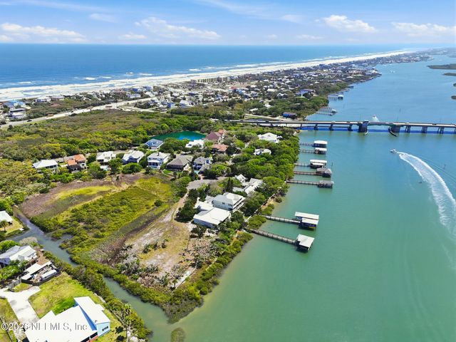 225 N LA CRESCENTA Drive, St. Augustine, FL 32080