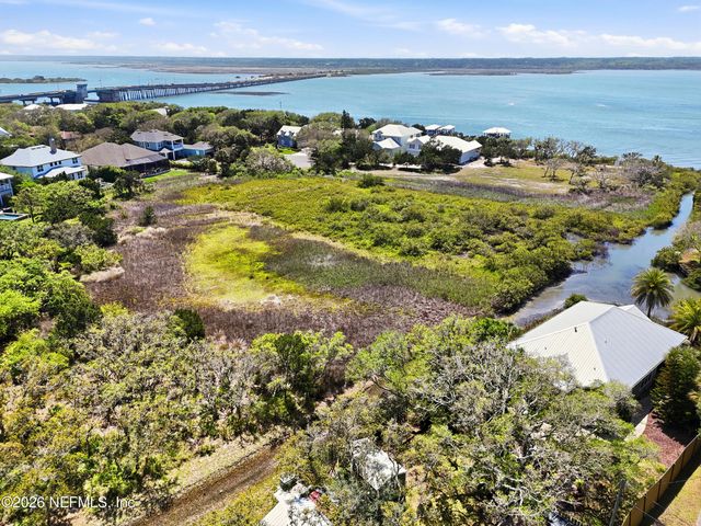 225 N LA CRESCENTA Drive, St. Augustine, FL 32080