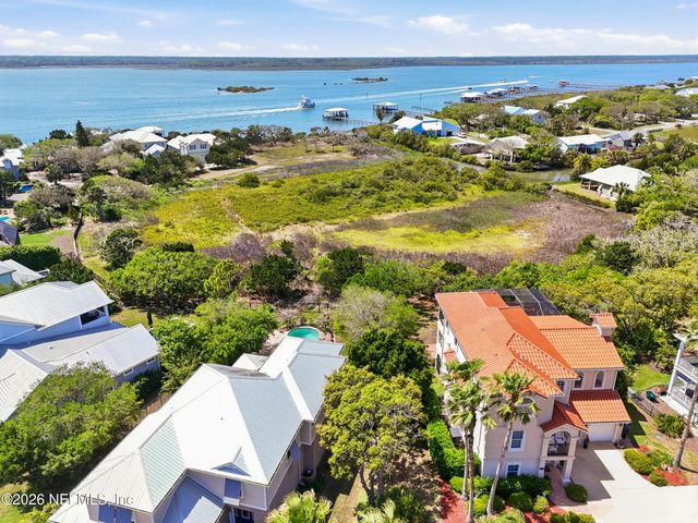 225 N LA CRESCENTA Drive, St. Augustine, FL 32080