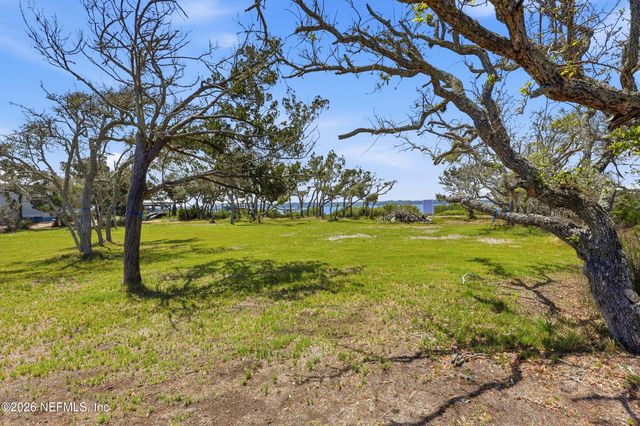 225 N LA CRESCENTA Drive, St. Augustine, FL 32080