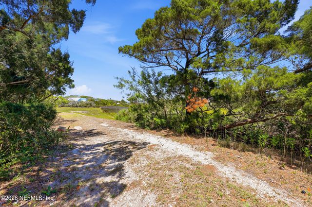 225 N LA CRESCENTA Drive, St. Augustine, FL 32080