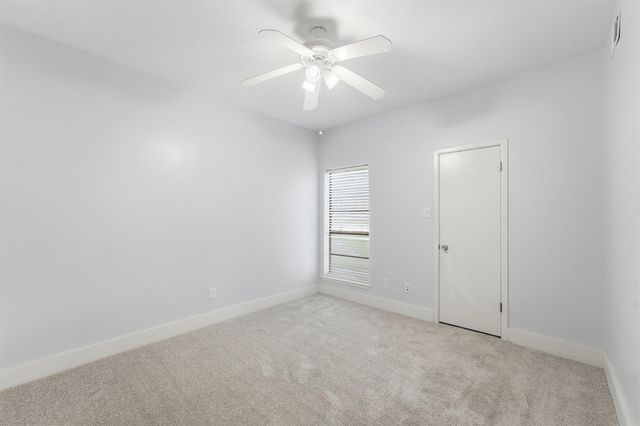 9707 Richmond Avenue 127, Houston, TX 77042