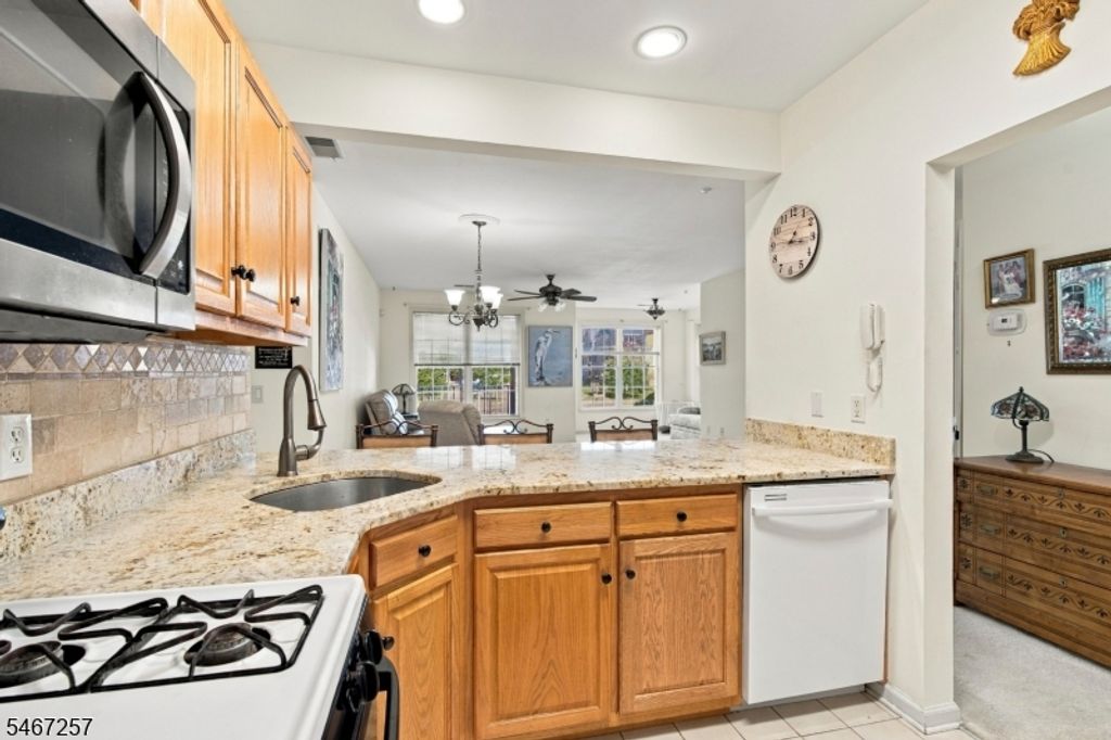 1212 Bush Cir, Rockaway Twp., NJ 07866 — photo 3